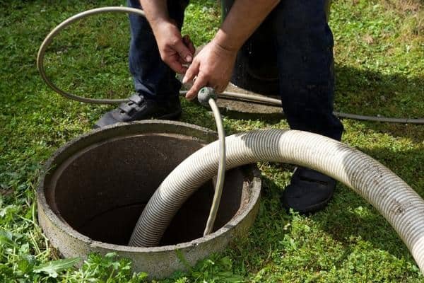 Why Should You Clean the Septic Tank